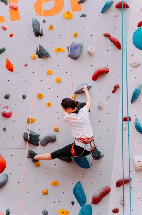 Climbing 2