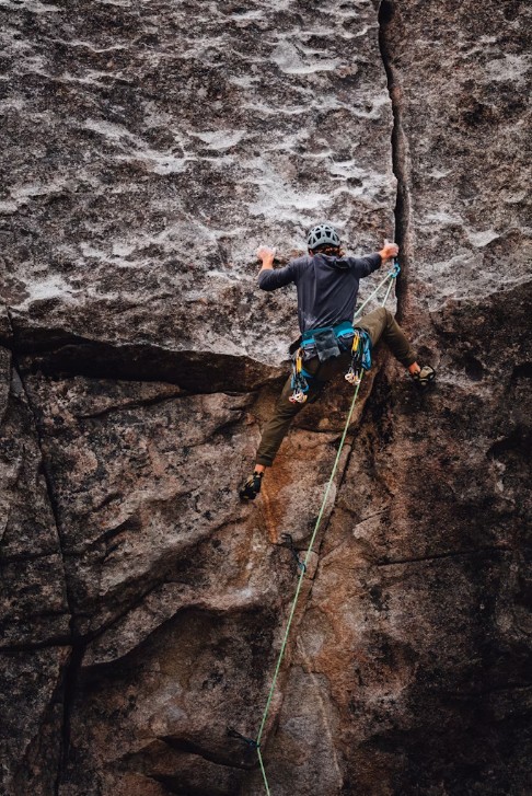 Climbing 2